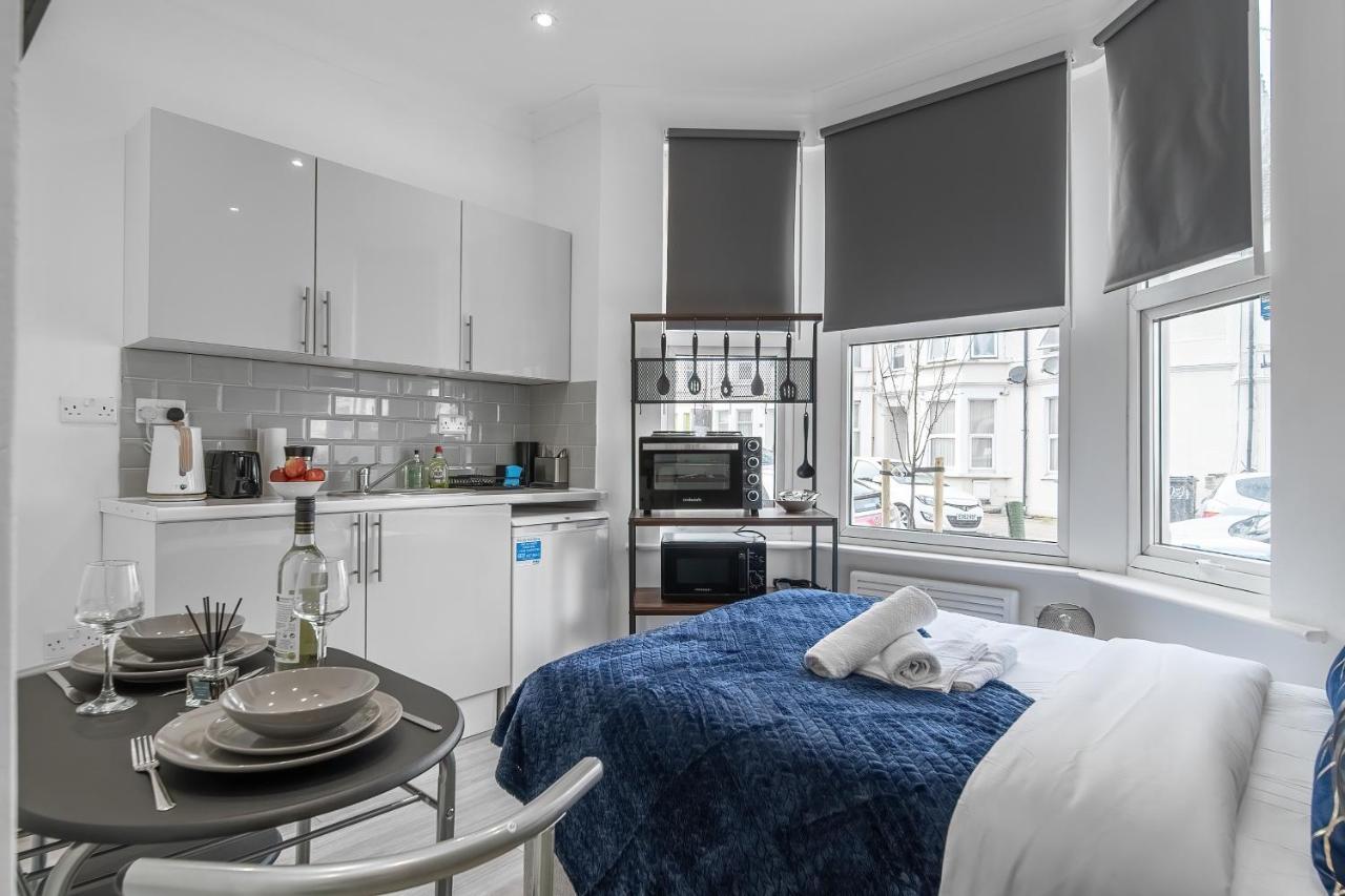 Livestay-Modern Studio Rooms In Zone 2 Londra Dış mekan fotoğraf